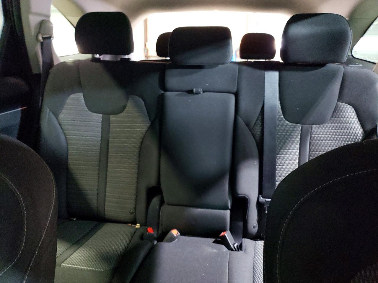 2022 KIA SORENTO LX photo 19