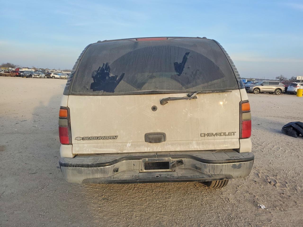 2004 CHEVROLET SUBURBAN C1500 photo 11