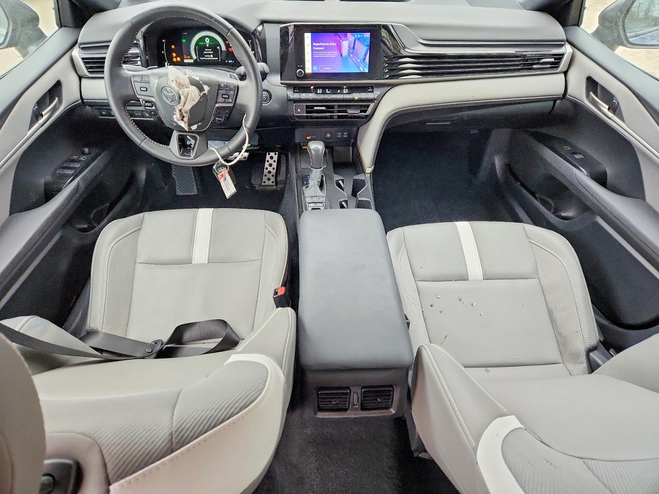 2025 TOYOTA CAMRY XSE photo 15