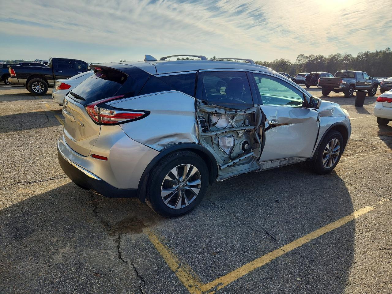 2017 NISSAN MURANO S photo 3