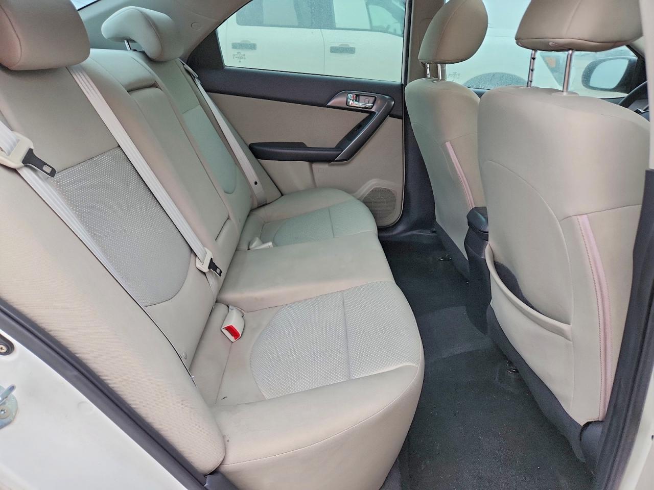 2013 KIA FORTE EX photo 28