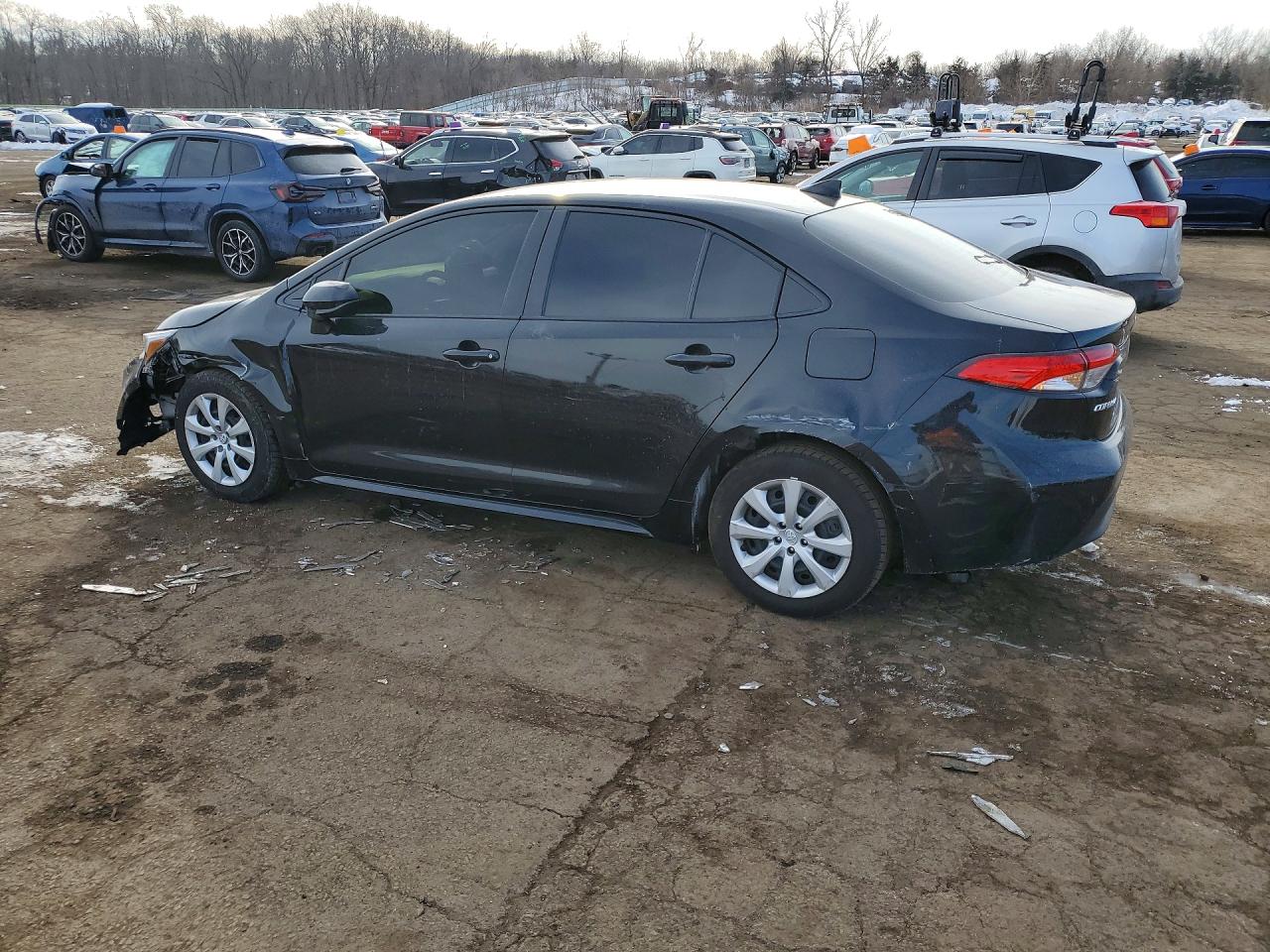 2024 TOYOTA COROLLA photo 2
