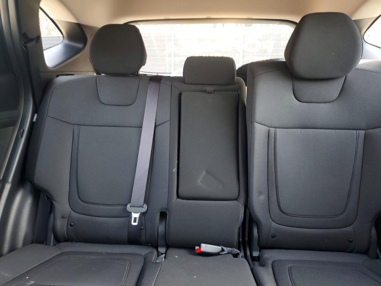 2025 HYUNDAI TUCSON SE photo 19