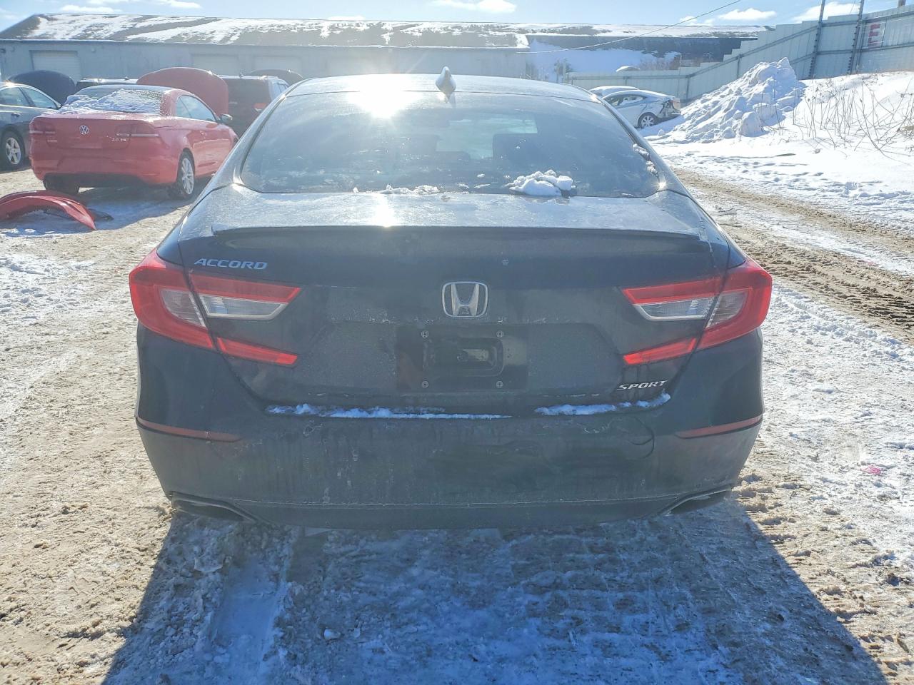 2018 HONDA ACCORD SPORT photo 16