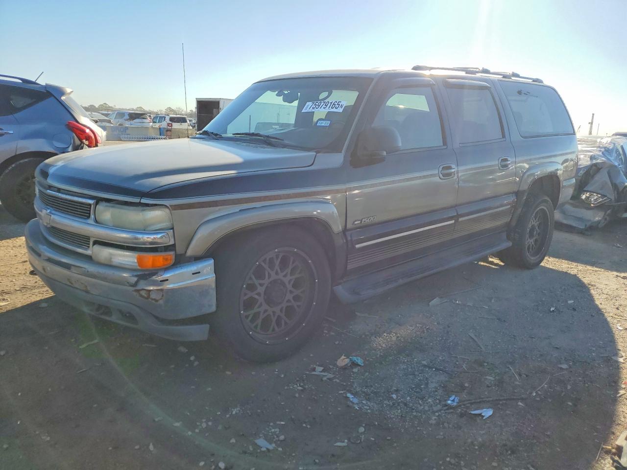 2000 CHEVROLET SUBURBAN
