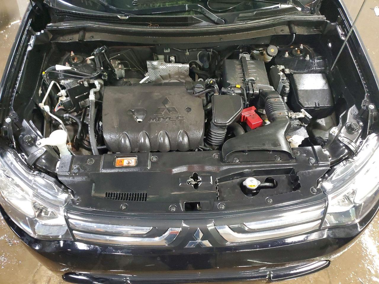 2014 MITSUBISHI OUTLANDER ES photo 21