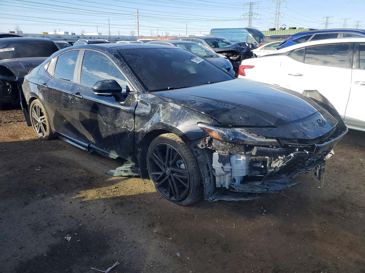 2025 TOYOTA CAMRY XSE photo 4