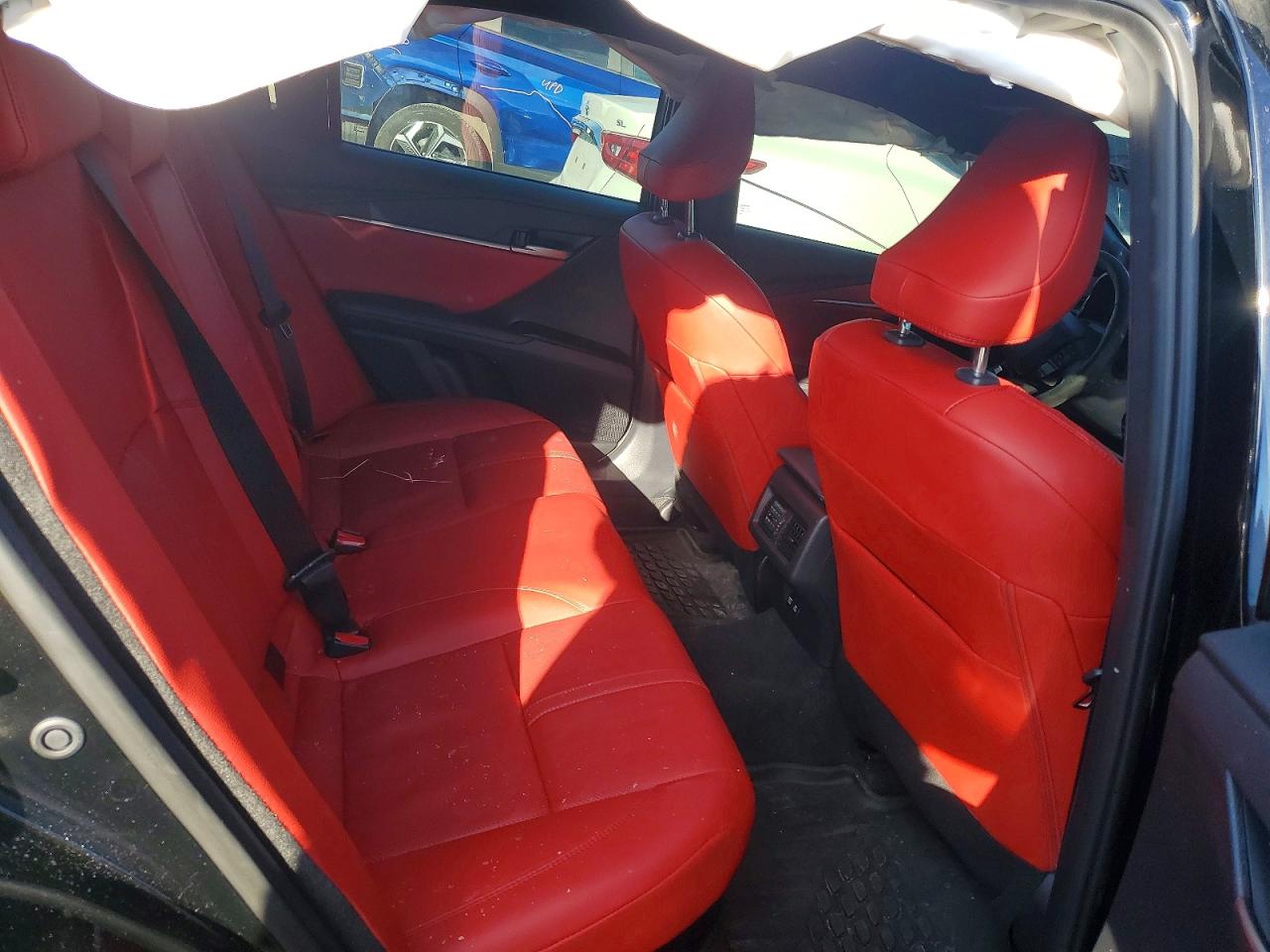 2025 TOYOTA CAMRY XSE photo 10