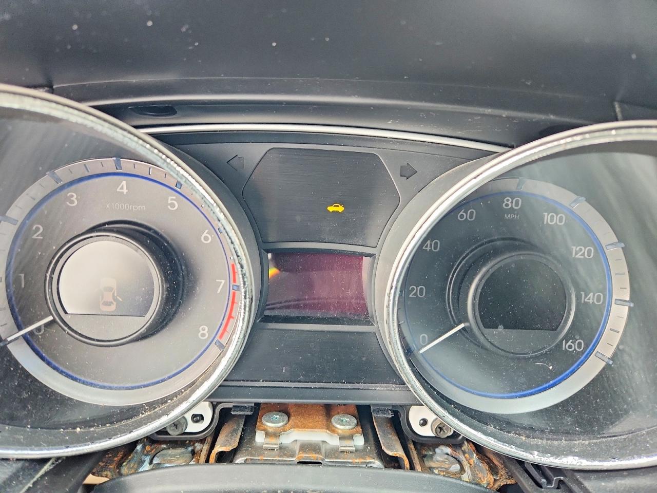 2014 HYUNDAI SONATA GLS photo 9