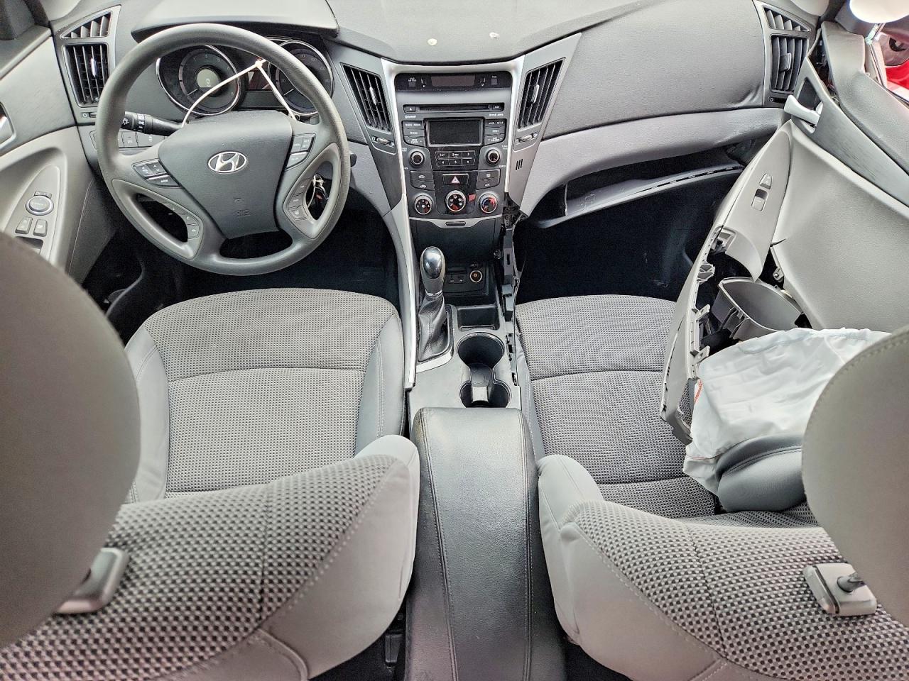 2014 HYUNDAI SONATA GLS photo 8