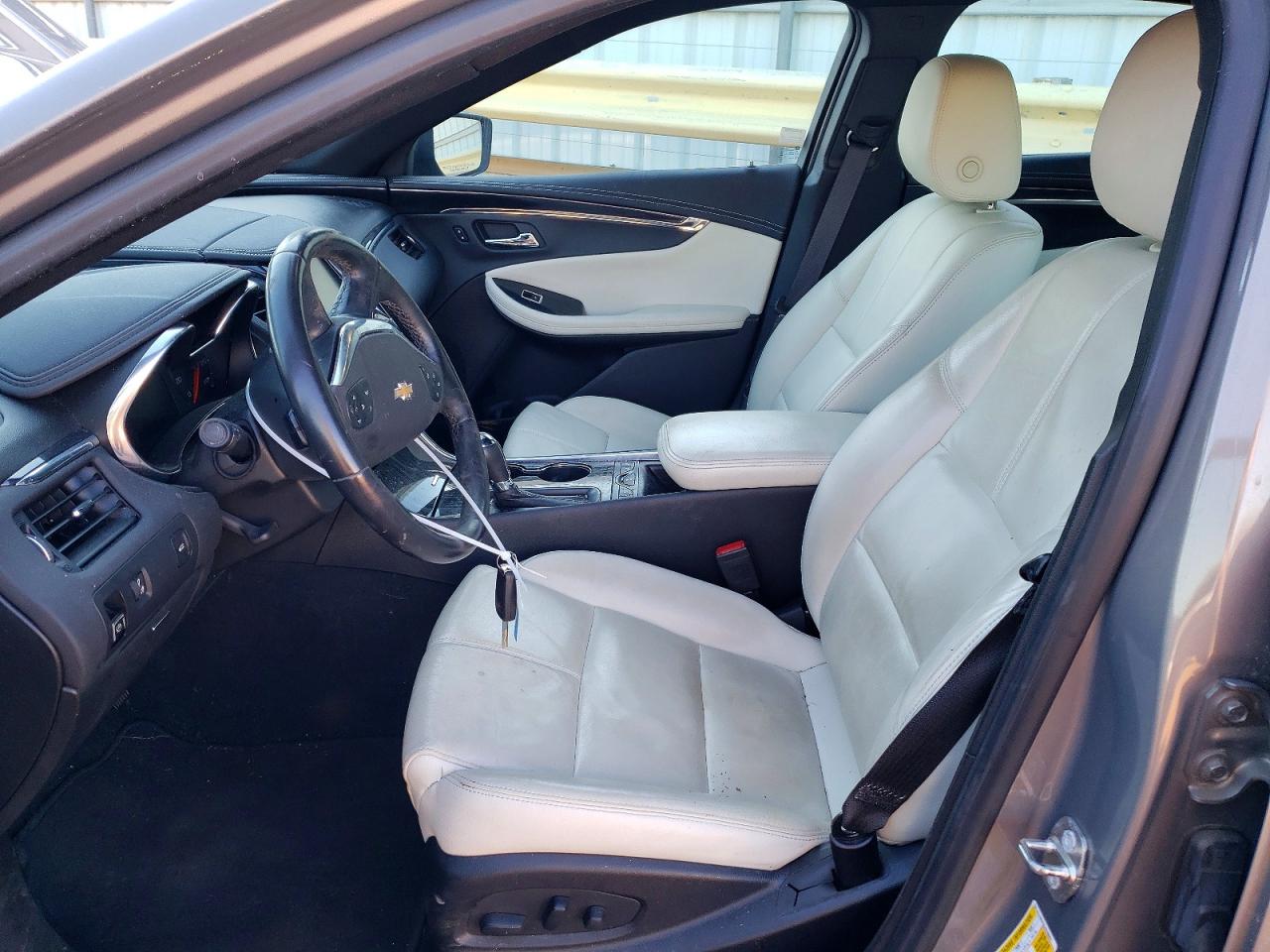 2018 CHEVROLET IMPALA LT photo 19