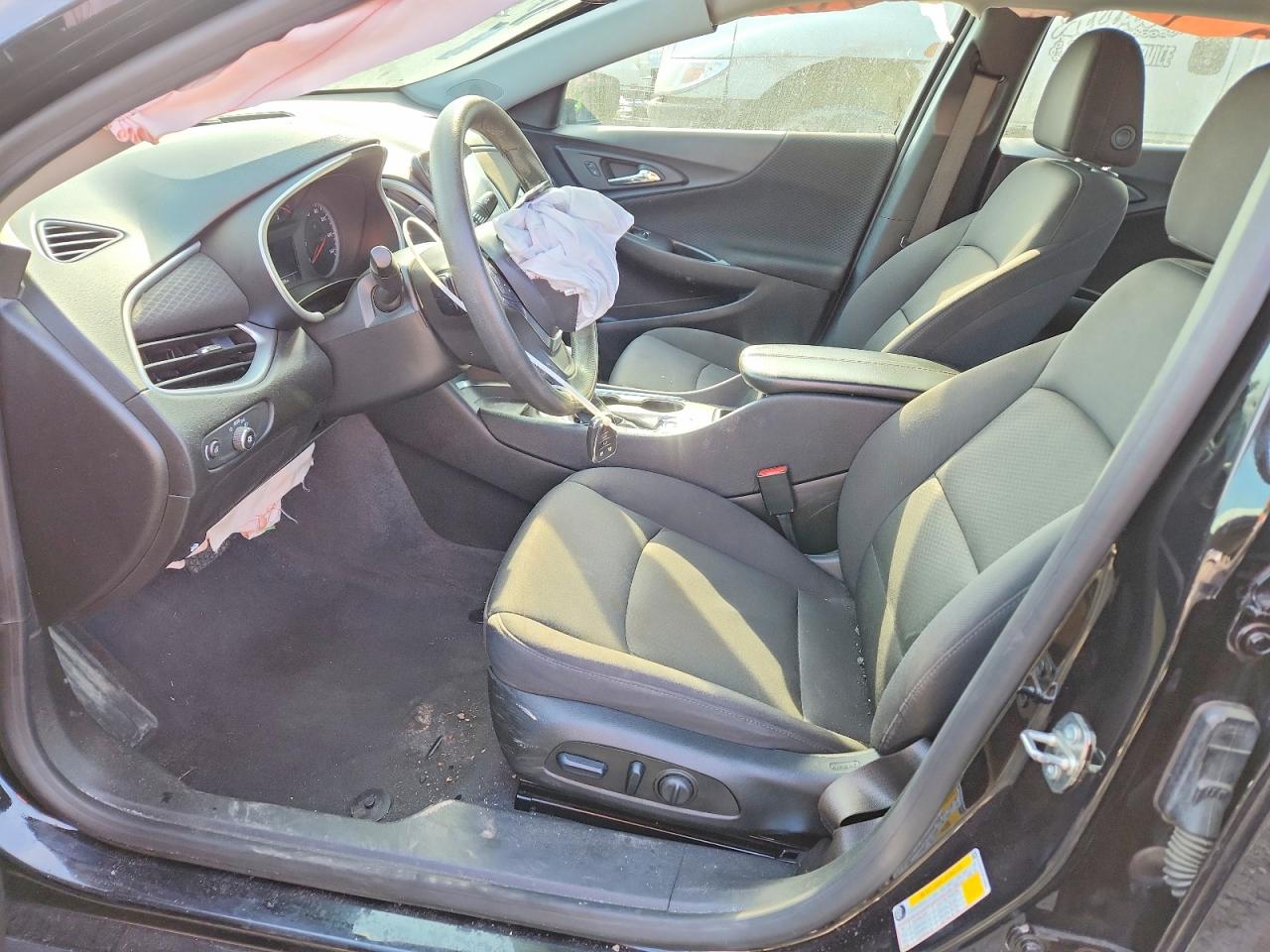 2023 CHEVROLET MALIBU LT photo 13