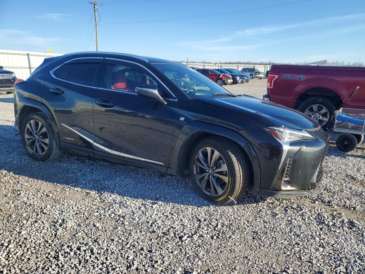 2022 LEXUS UX 250H BASE photo 4