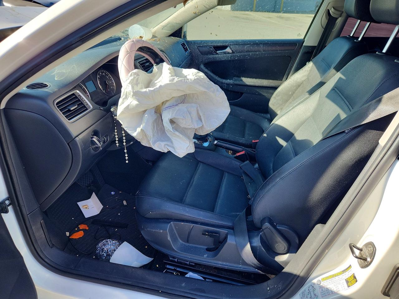 2012 VOLKSWAGEN JETTA SE photo 13