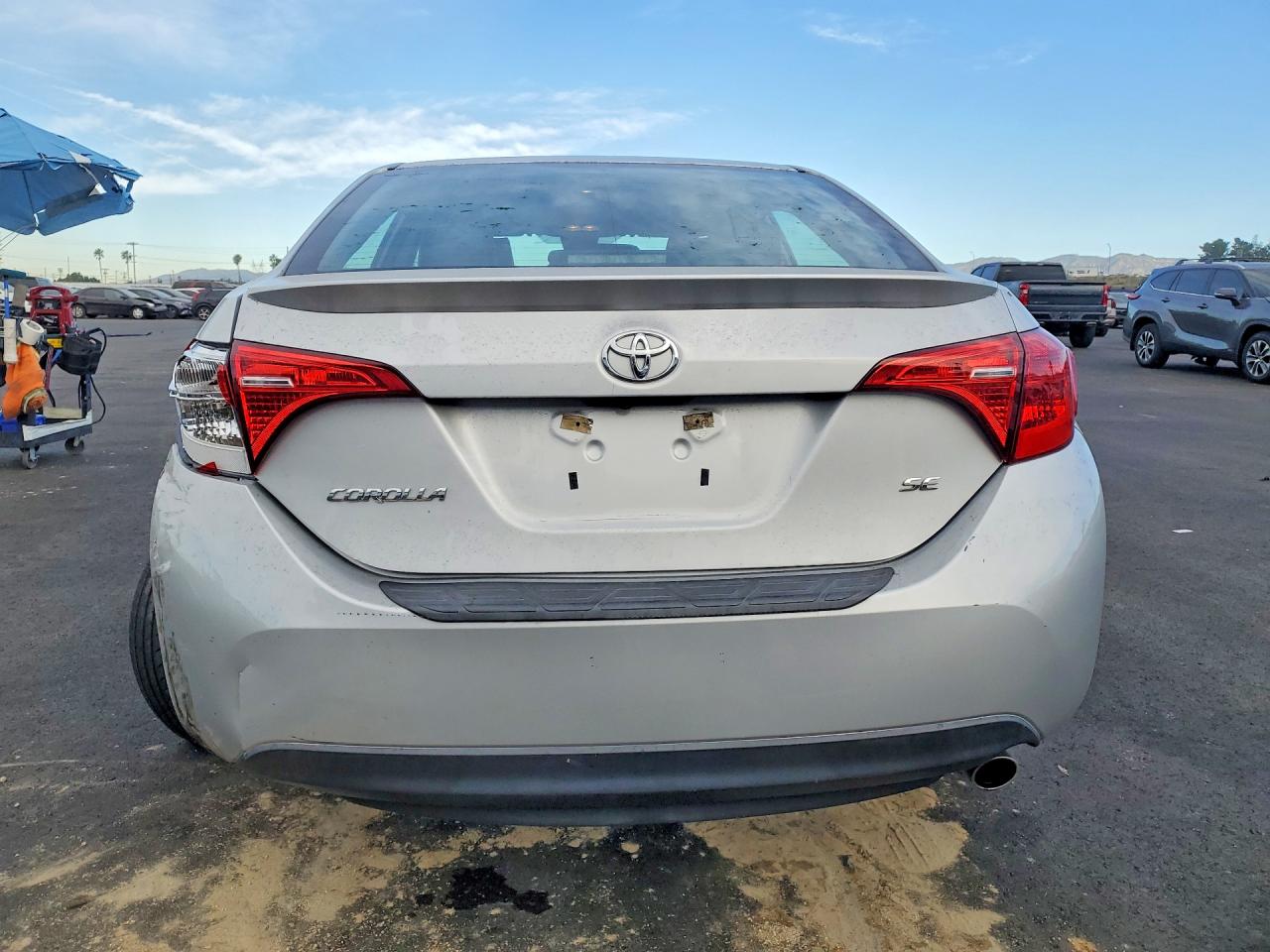 2018 TOYOTA COROLLA L photo 16