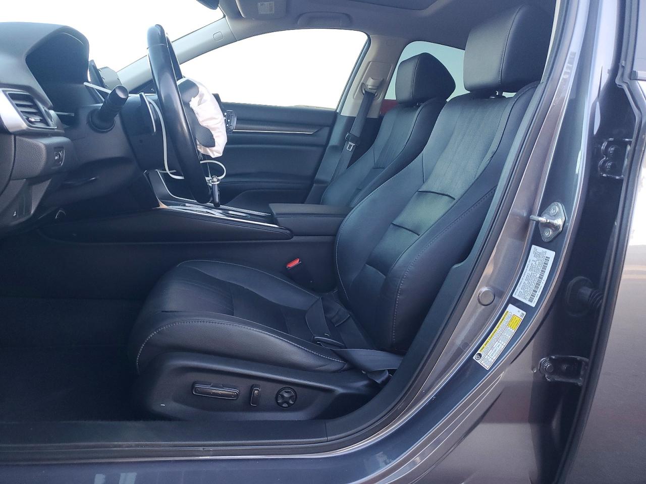 2020 HONDA ACCORD EXL photo 7