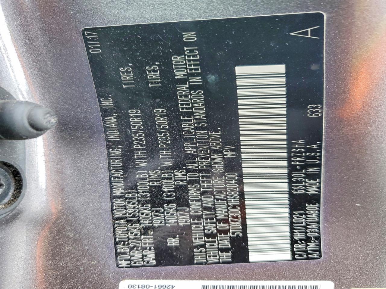 2017 TOYOTA SIENNA SE photo 40