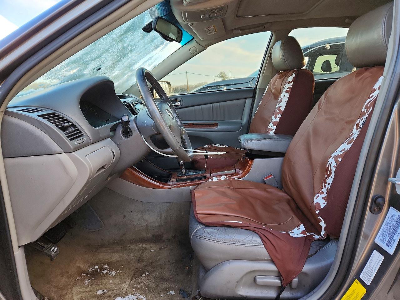2003 TOYOTA CAMRY LE photo 13