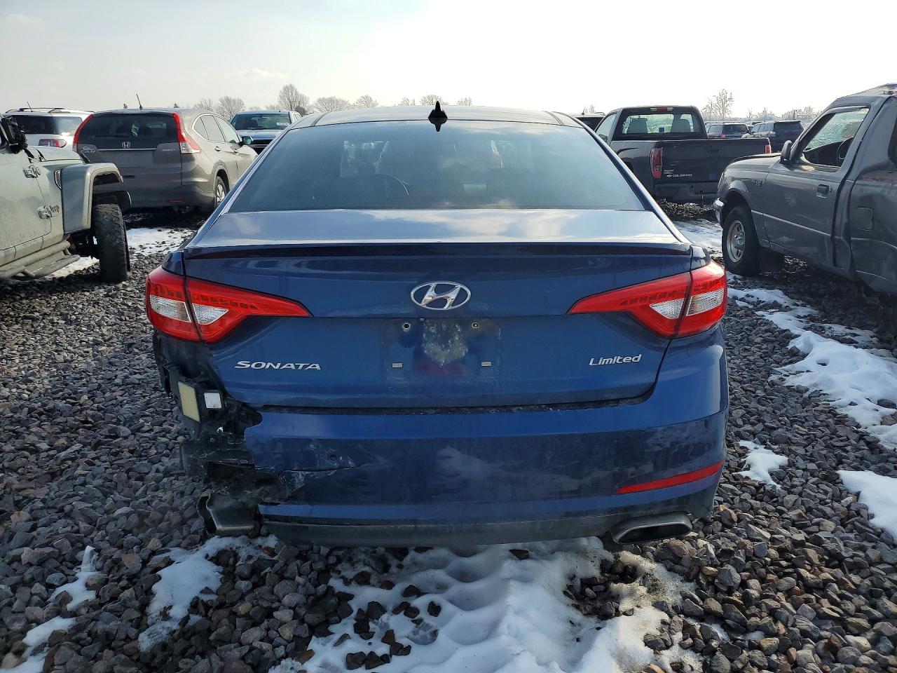 2015 HYUNDAI SONATA photo 6