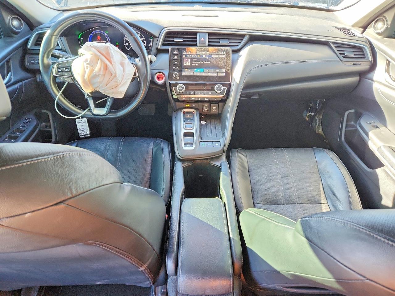 2019 HONDA INSIGHT TOURING photo 22