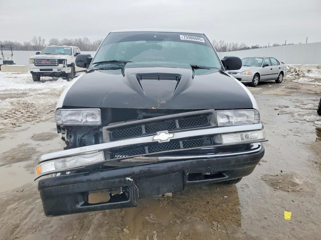 2002 CHEVROLET S TRUCK S10 photo 9