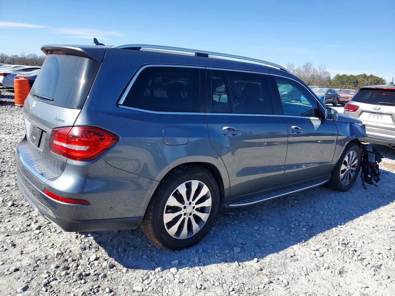 2017 MERCEDES-BENZ GLS 450 4MATIC photo 3