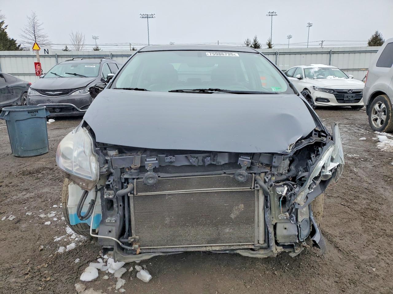 2010 TOYOTA PRIUS photo 13