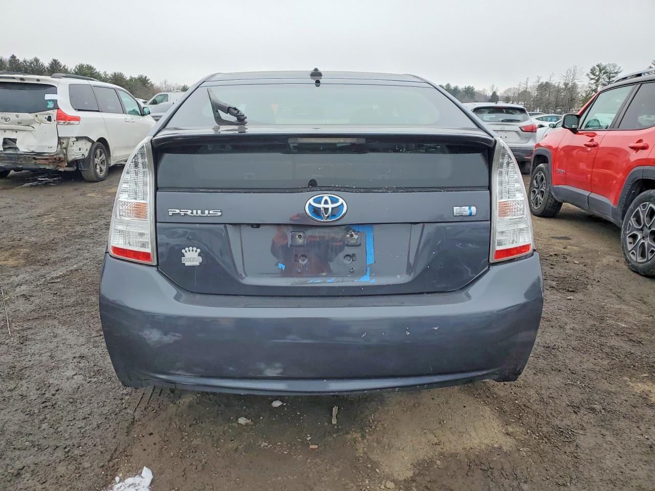 2010 TOYOTA PRIUS photo 16