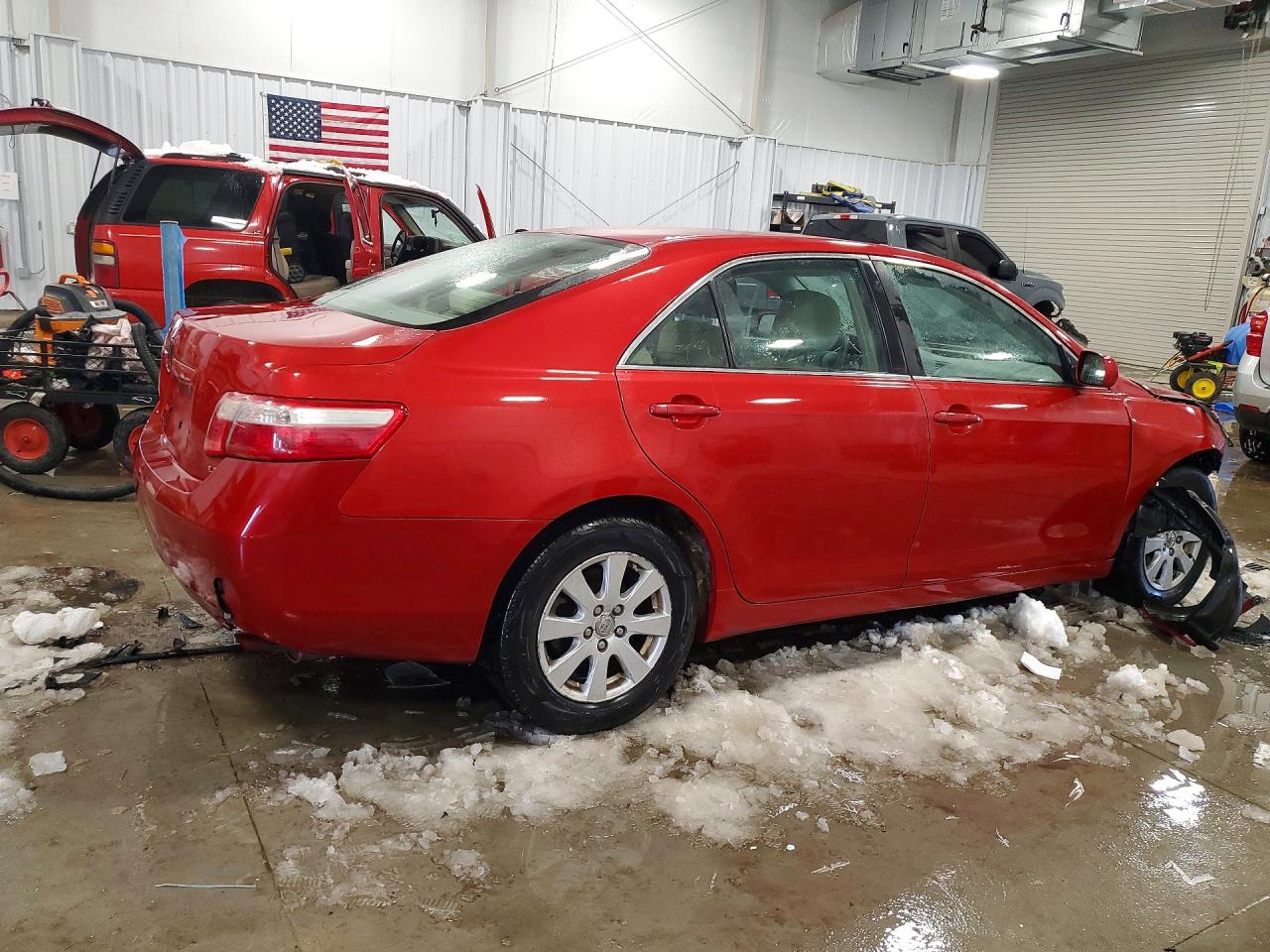 2009 TOYOTA CAMRY photo 5