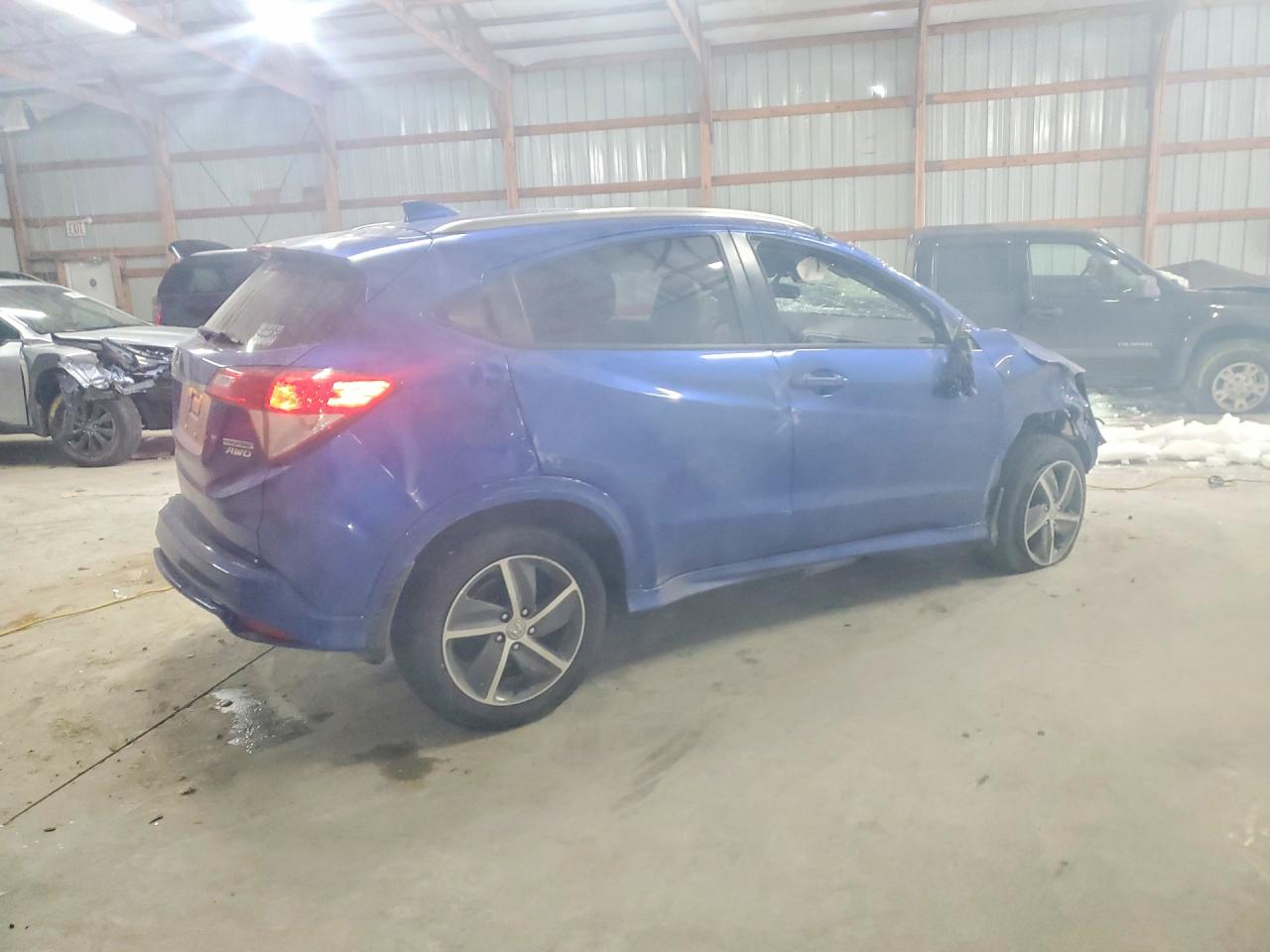 2019 HONDA HR-V TOURING photo 3