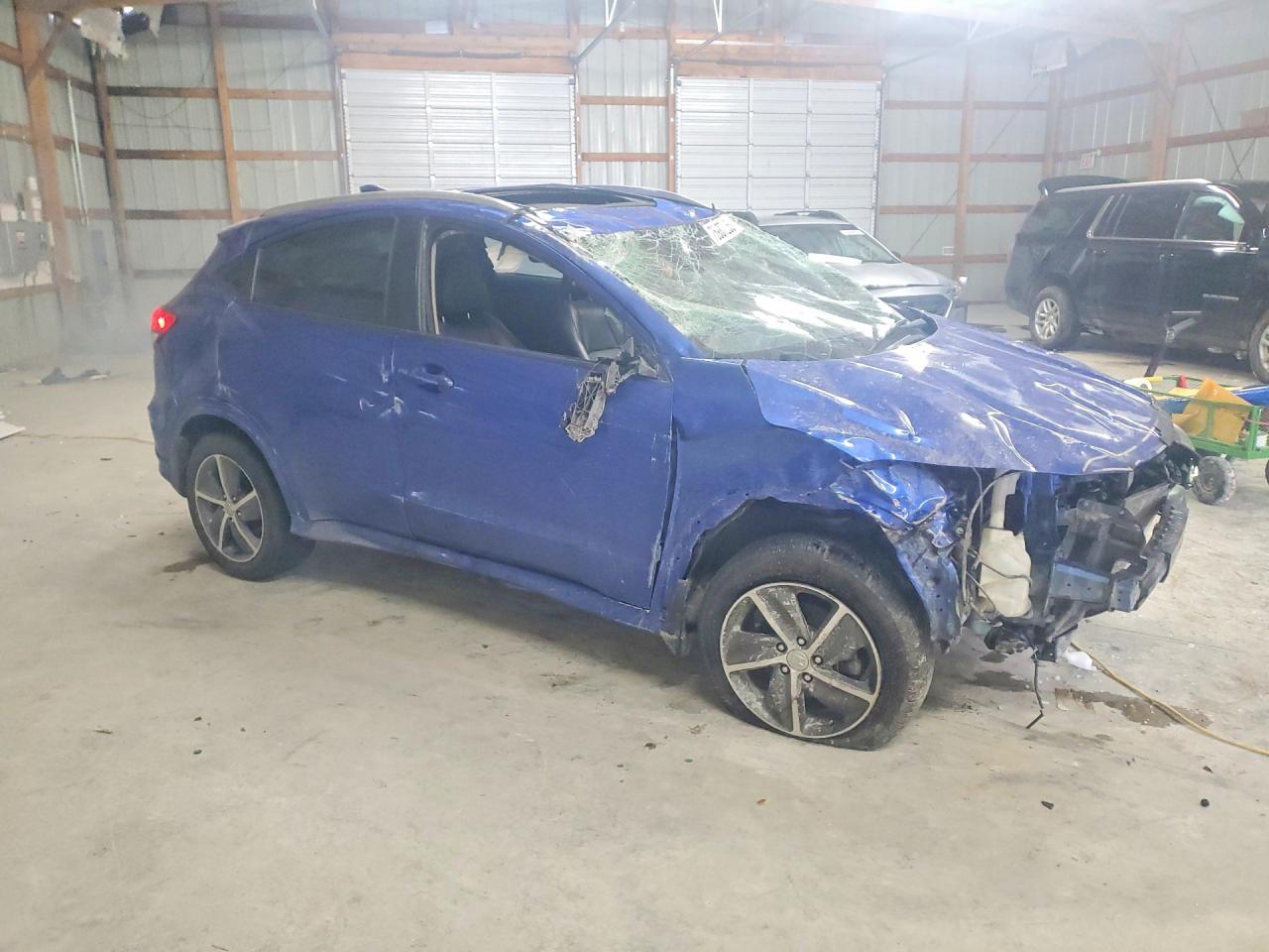 2019 HONDA HR-V TOURING photo 4