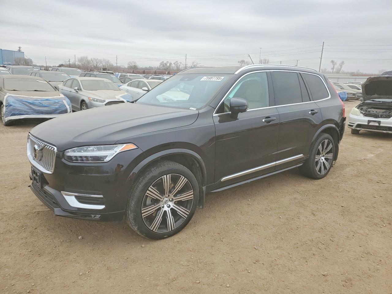2021 VOLVO XC90