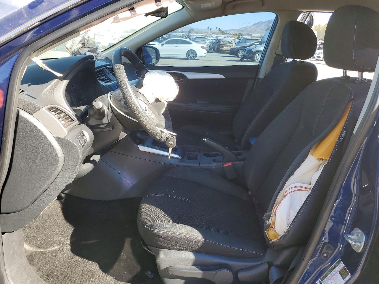 2016 NISSAN SENTRA S photo 7