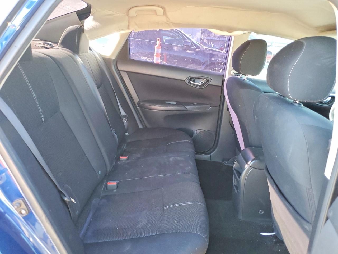 2016 NISSAN SENTRA S photo 10