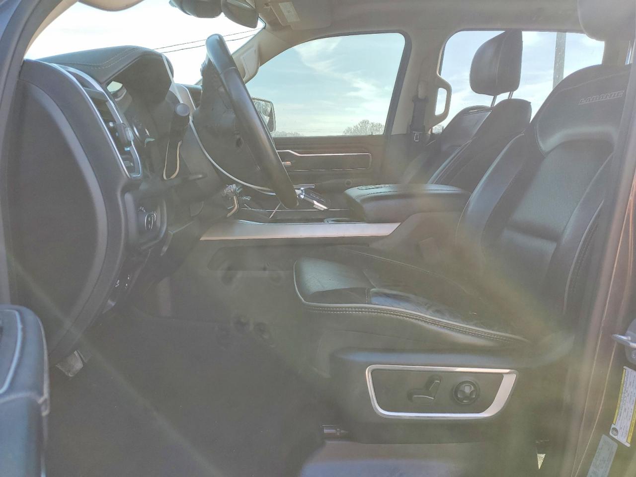 2021 RAM 1500 LARAMIE photo 13