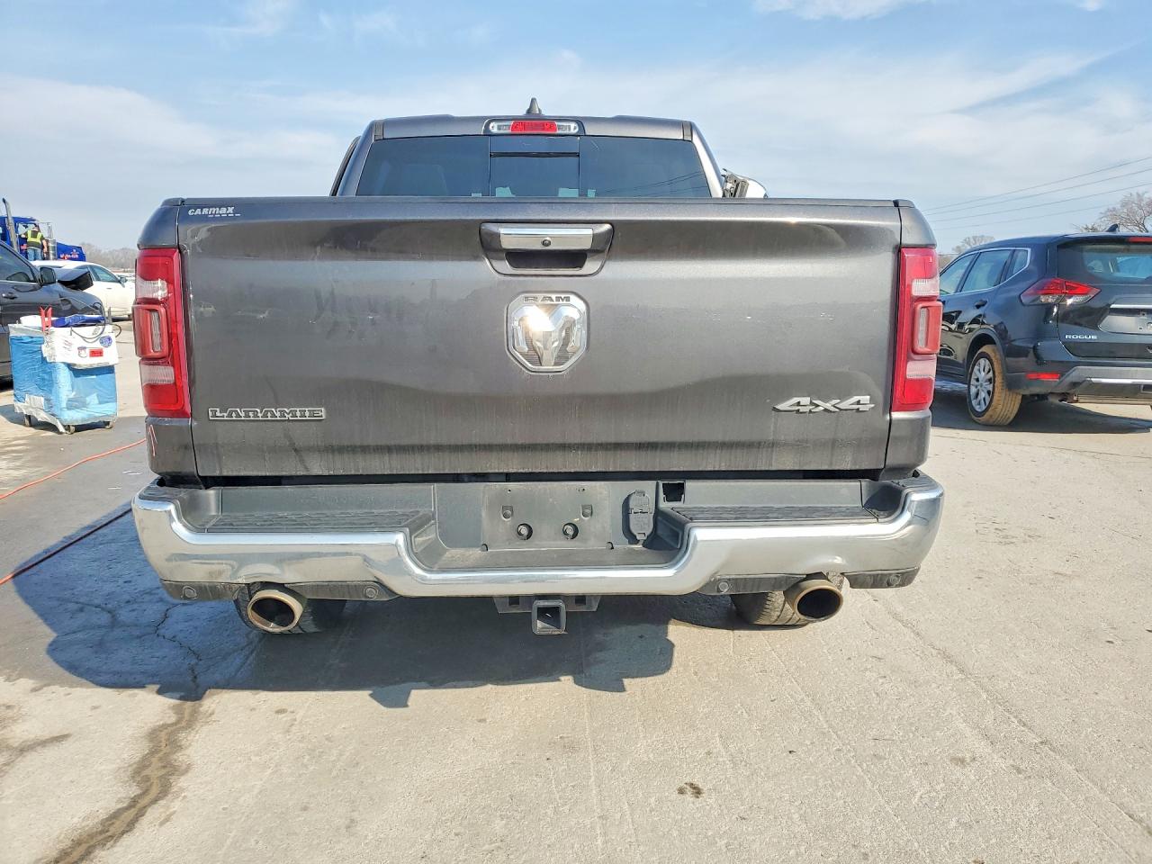 2021 RAM 1500 LARAMIE photo 11