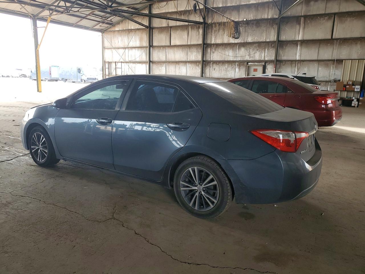 2016 TOYOTA COROLLA L photo 2