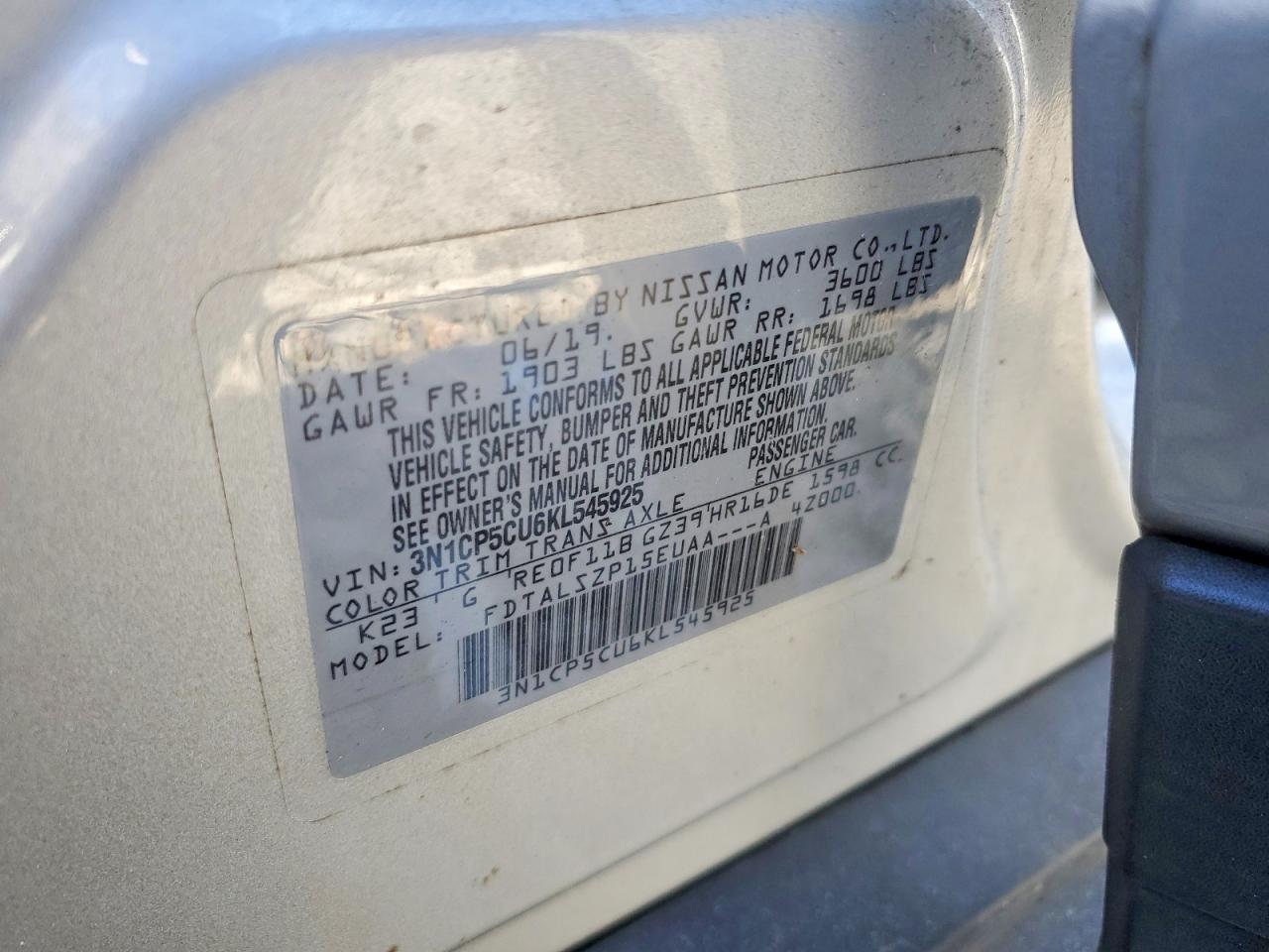 2019 NISSAN KICKS SV photo 23
