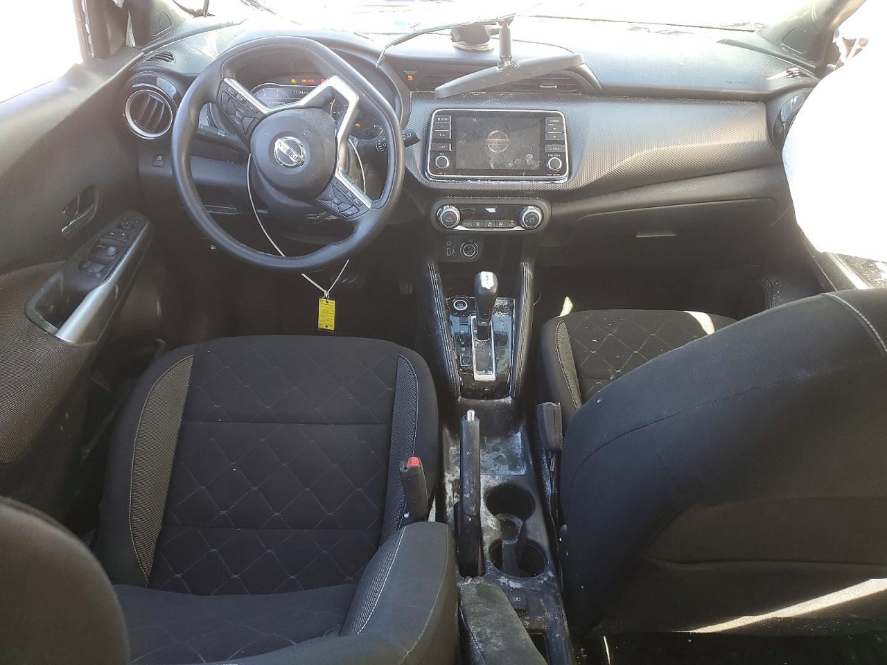 2019 NISSAN KICKS SV photo 15