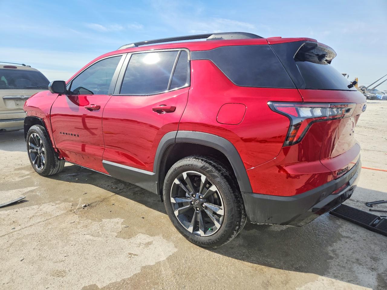 2026 CHEVROLET EQUINOX RS photo 2