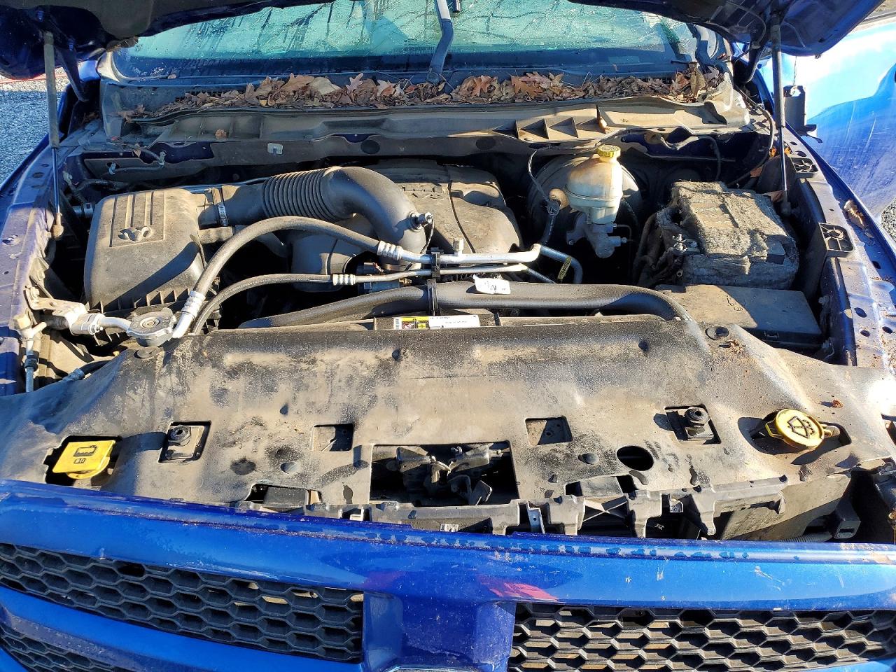 2014 RAM 1500 ST photo 21