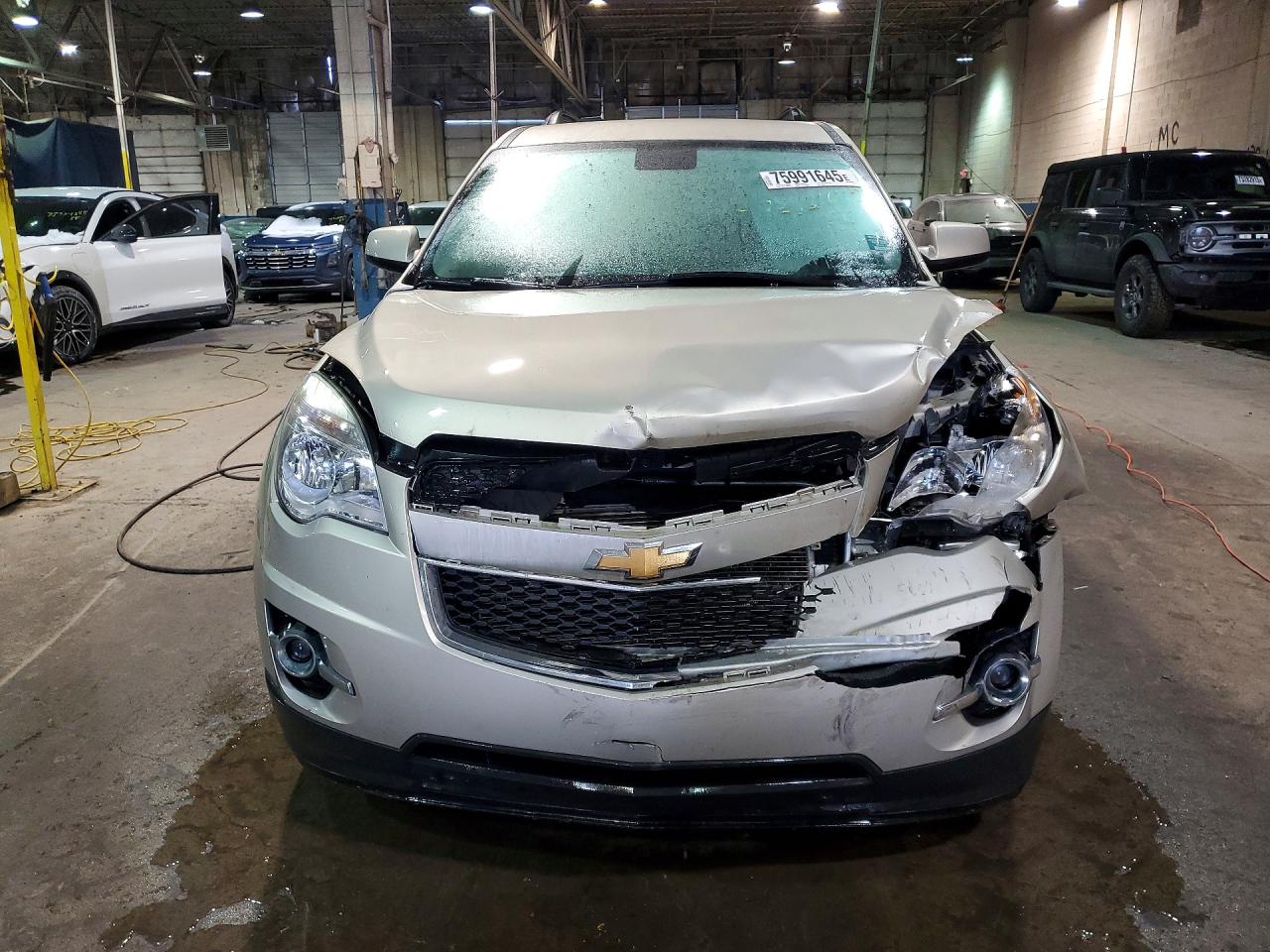 2014 CHEVROLET EQUINOX photo 5