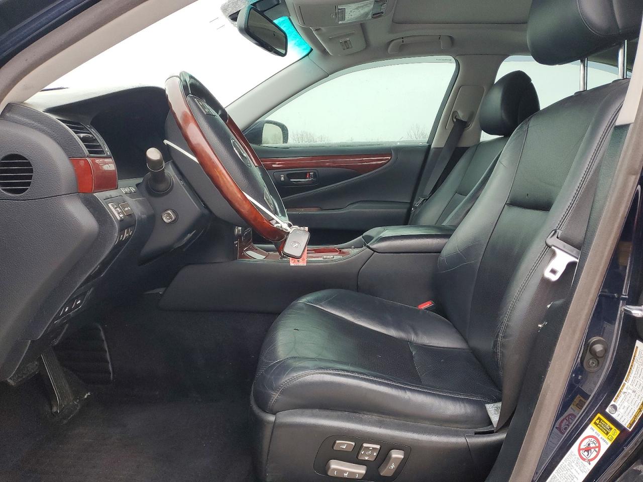 2008 LEXUS LS 460 photo 7