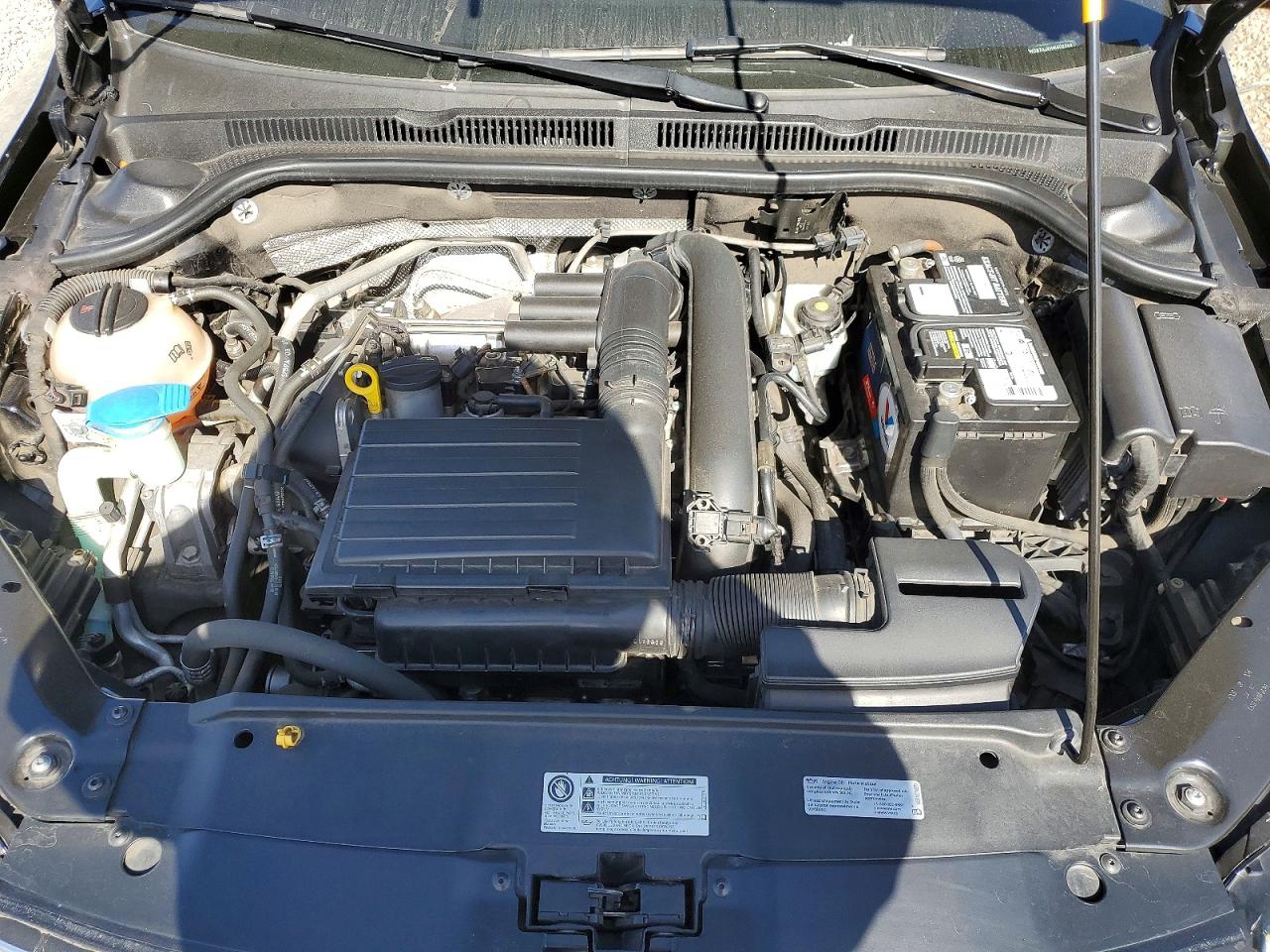 2017 VOLKSWAGEN JETTA SE photo 31