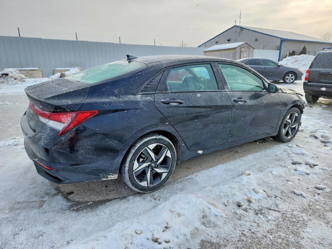 2023 HYUNDAI ELANTRA SEL photo 5