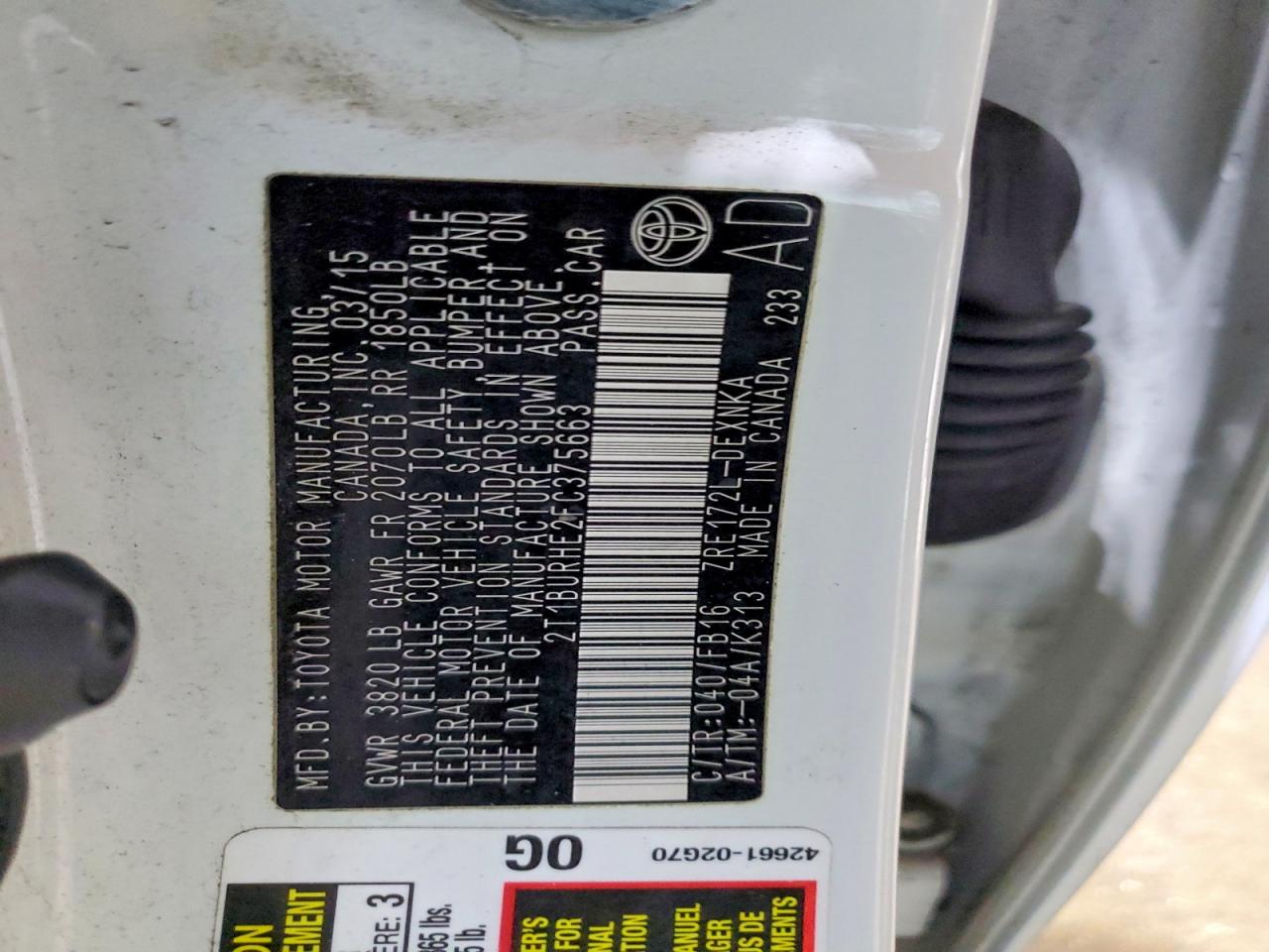 2015 TOYOTA COROLLA L photo 37