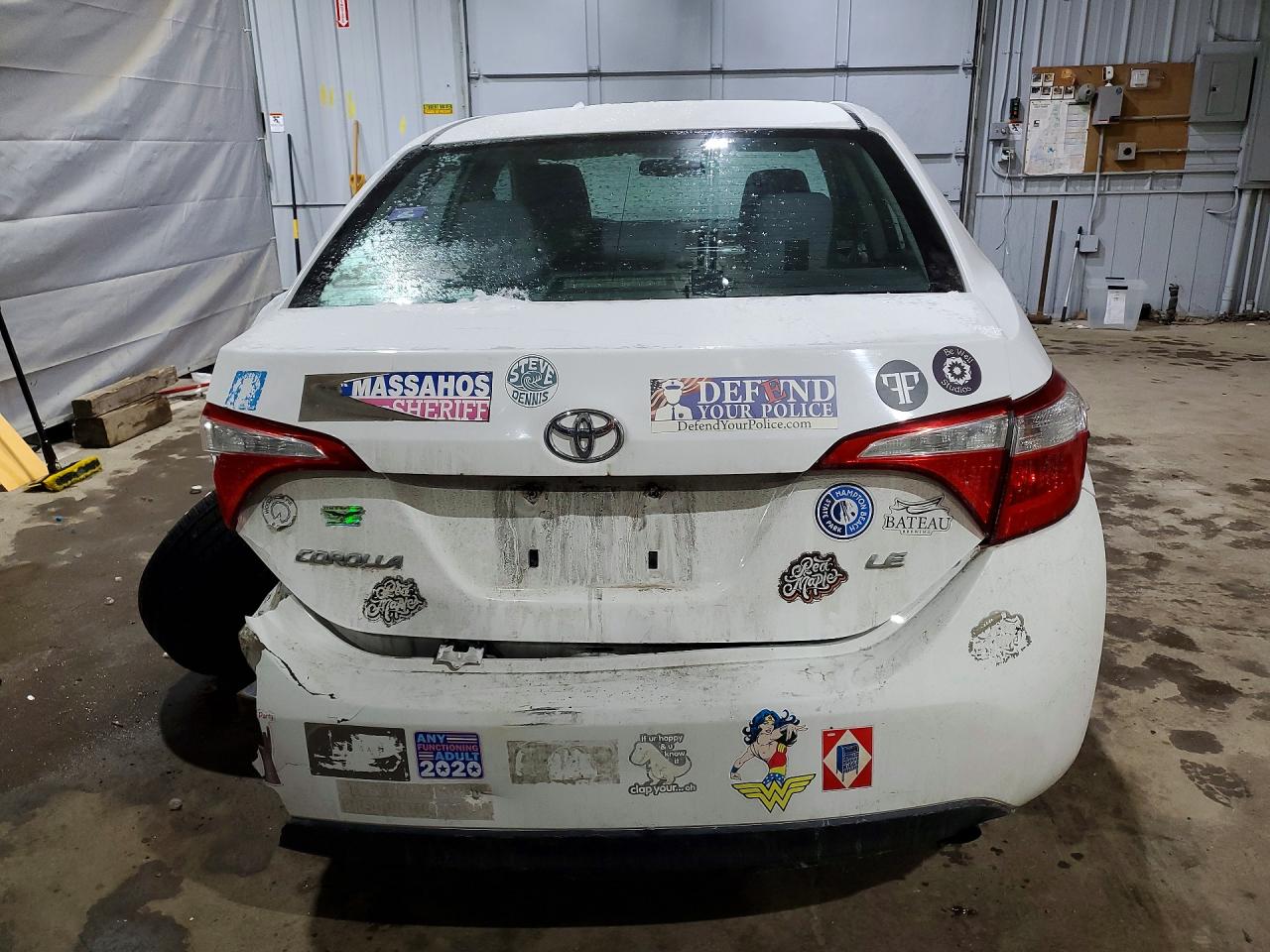 2015 TOYOTA COROLLA L photo 16