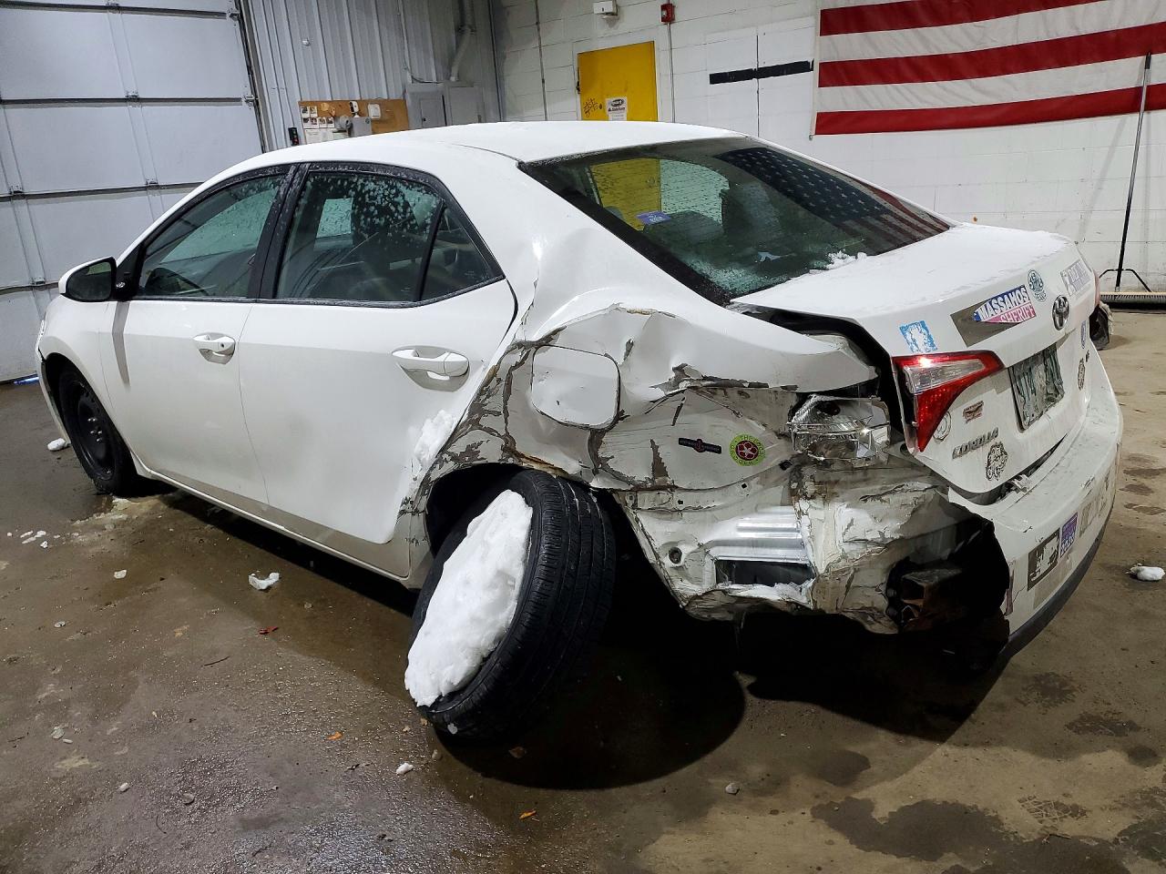 2015 TOYOTA COROLLA L photo 4