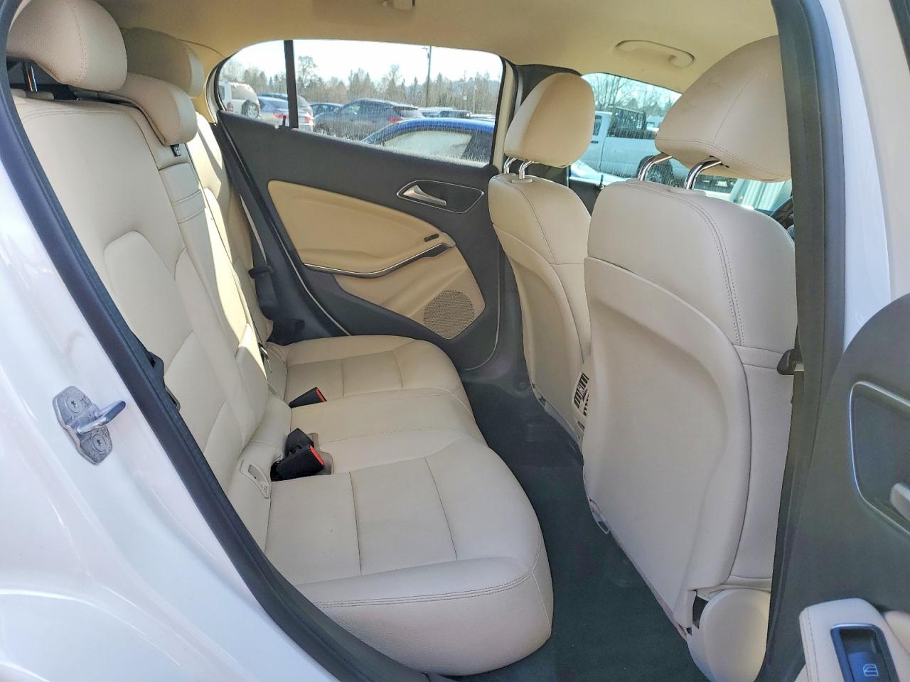2019 MERCEDES-BENZ GLA 250 4MATIC photo 10
