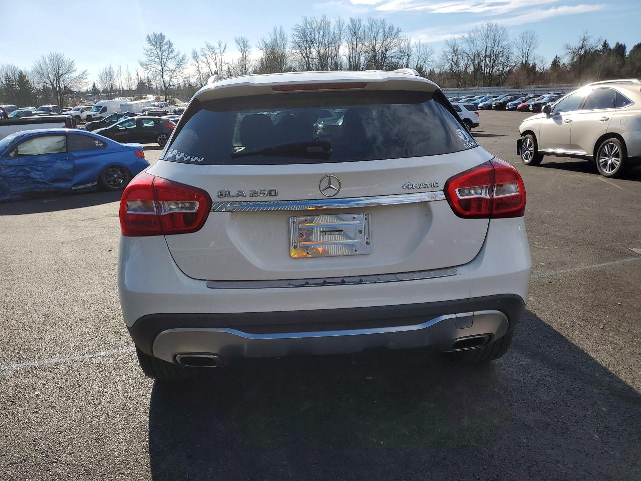 2019 MERCEDES-BENZ GLA 250 4MATIC photo 6